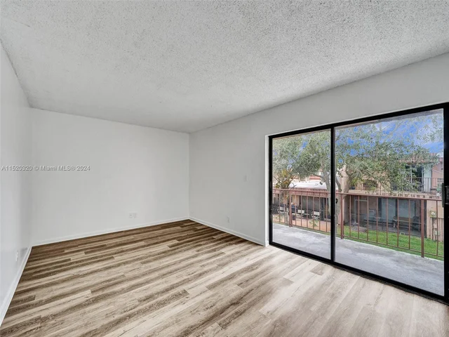 33 Toledo Ct # 35, Davie FL 33324