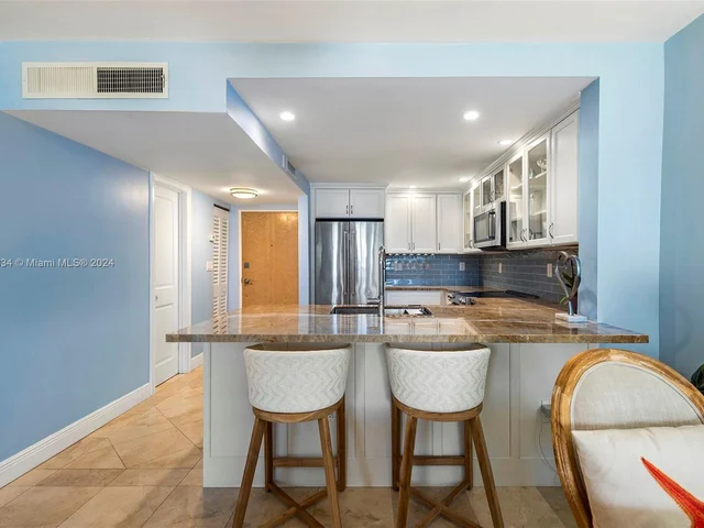 55 Ocean Lane Dr # 3027, Key Biscayne FL 33149