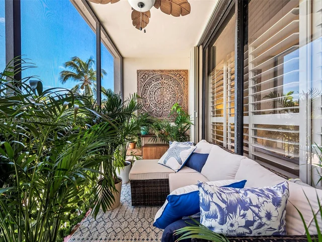 55 Ocean Lane Dr # 3027, Key Biscayne FL 33149