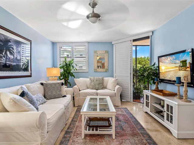 55 Ocean Lane Dr # 3027, Key Biscayne FL 33149