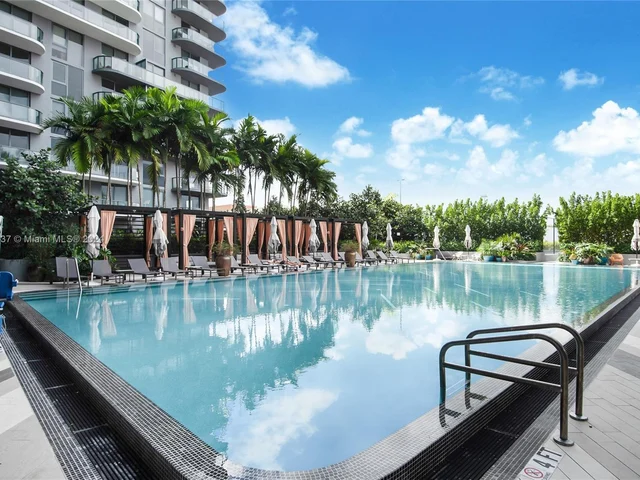 121 NE 34th St # 2503, Miami FL 33137