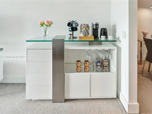 121 NE 34th St # 2503, Miami FL 33137