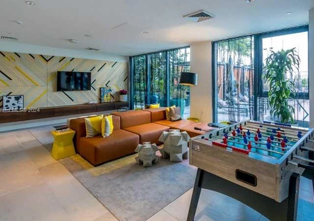 121 NE 34th St # 2503, Miami FL 33137