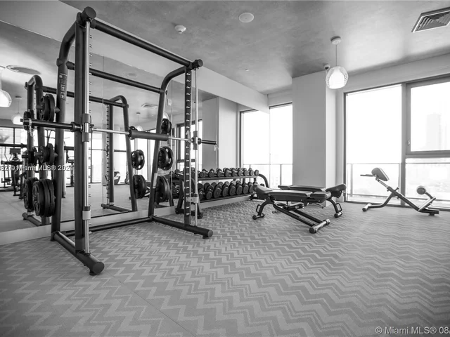 121 NE 34th St # 2503, Miami FL 33137