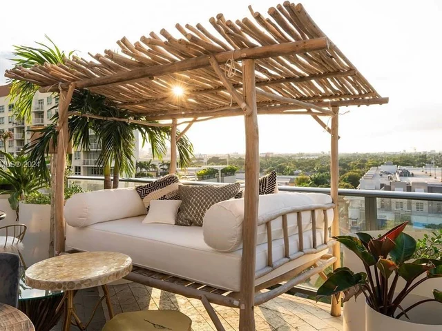 121 NE 34th St # 2503, Miami FL 33137