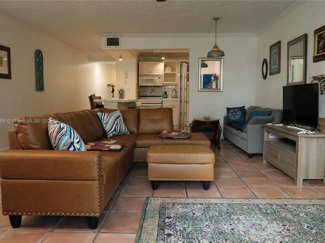 251 Galen Dr # 309E, Key Biscayne FL 33149