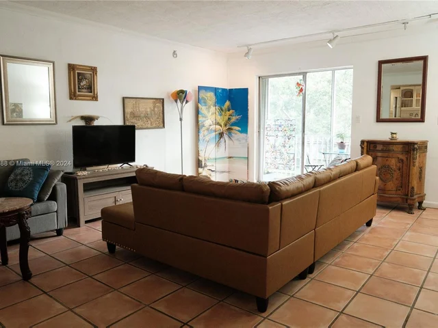 251 Galen Dr # 309E, Key Biscayne FL 33149