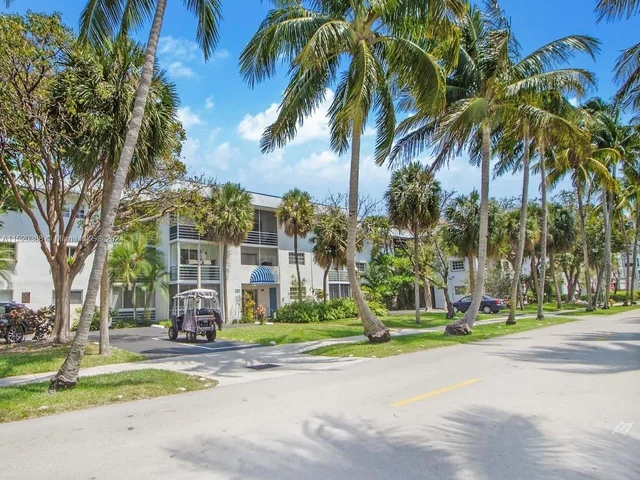 251 Galen Dr # 309E, Key Biscayne FL 33149