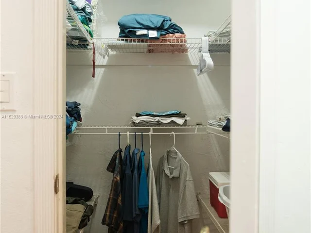 251 Galen Dr # 309E, Key Biscayne FL 33149