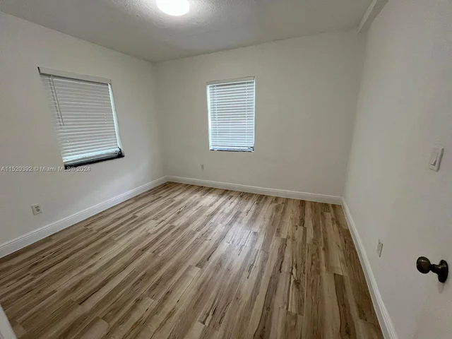 401 NW 51st St, Miami FL 33127