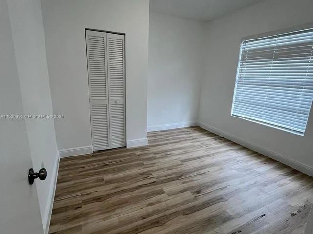 401 NW 51st St, Miami FL 33127