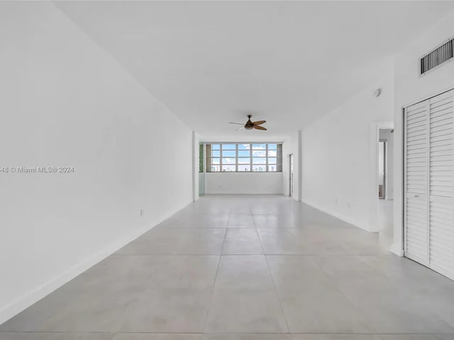 800 West Ave, Miami Beach FL 33139