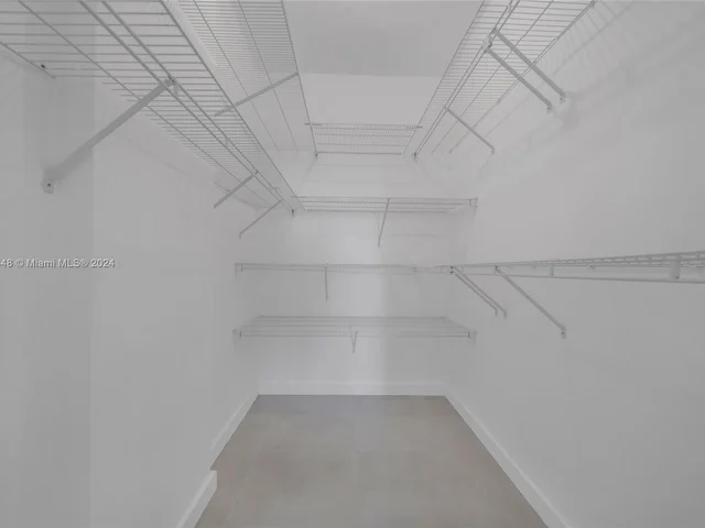 800 West Ave, Miami Beach FL 33139