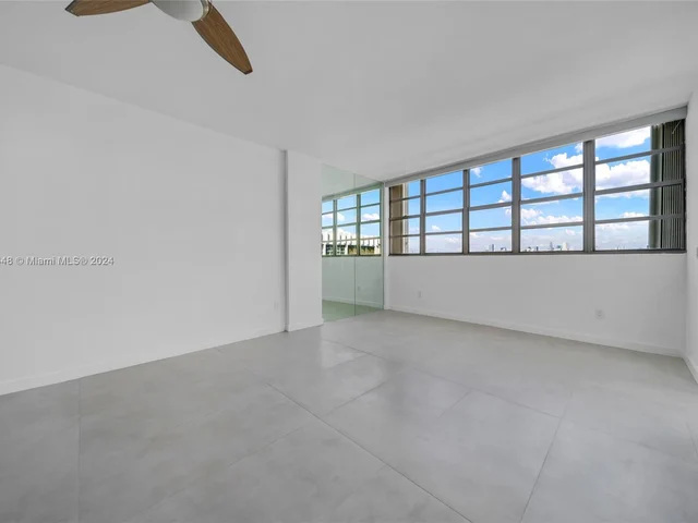 800 West Ave, Miami Beach FL 33139