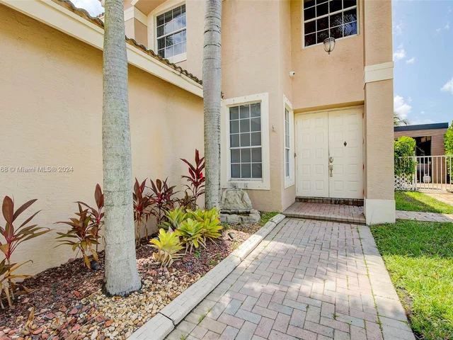 16220 SW 21st St, Miramar FL 33027