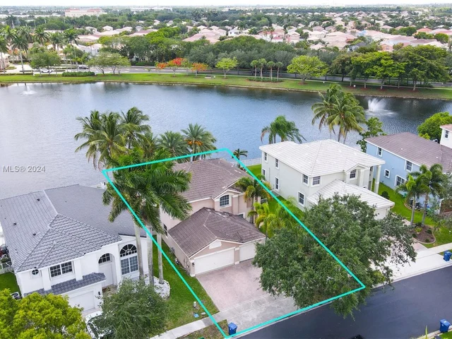 16220 SW 21st St, Miramar FL 33027