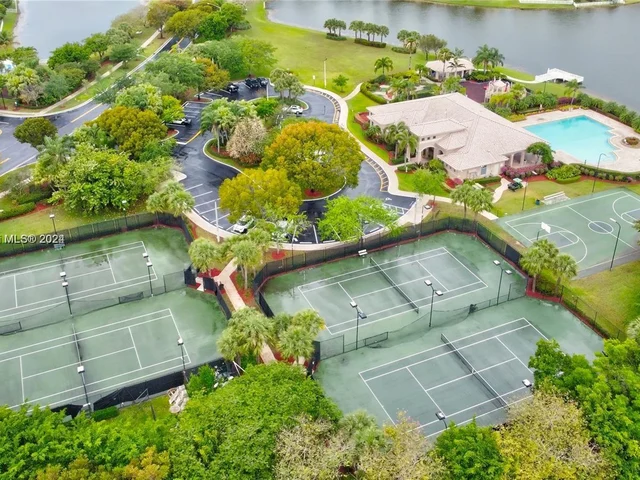 16220 SW 21st St, Miramar FL 33027