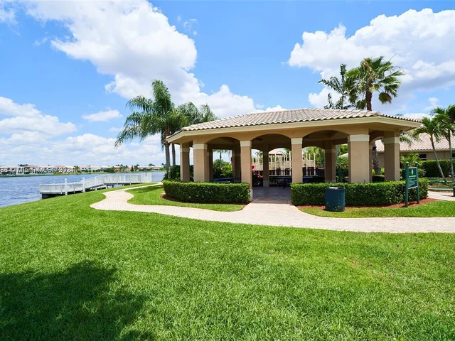 16220 SW 21st St, Miramar FL 33027