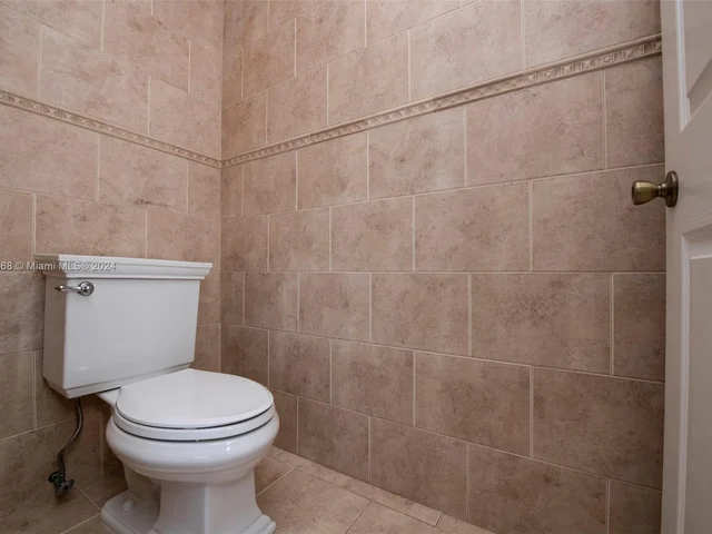 16220 SW 21st St, Miramar FL 33027