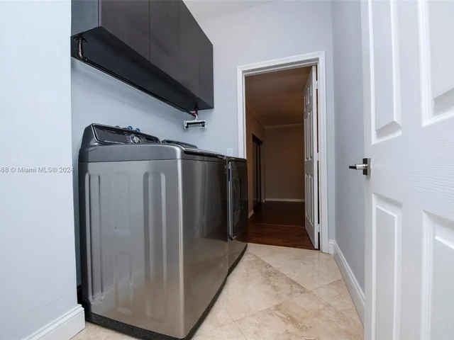 16220 SW 21st St, Miramar FL 33027