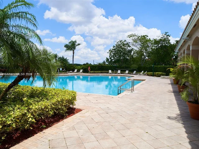 16220 SW 21st St, Miramar FL 33027