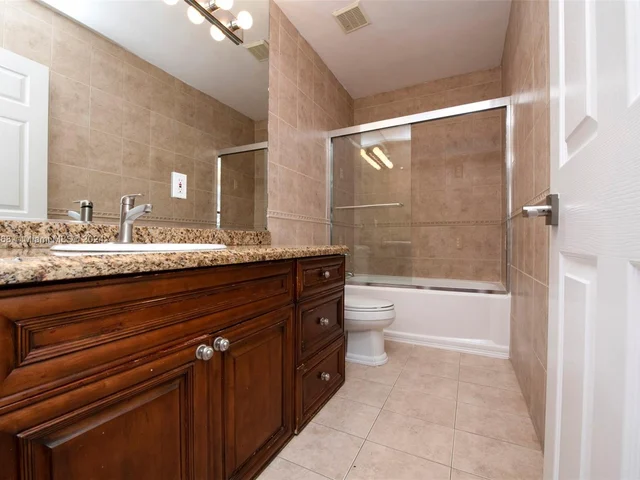 16220 SW 21st St, Miramar FL 33027