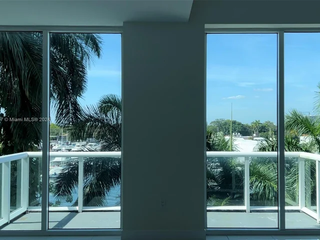 1861 NW South River Dr # A12, Miami FL 33125