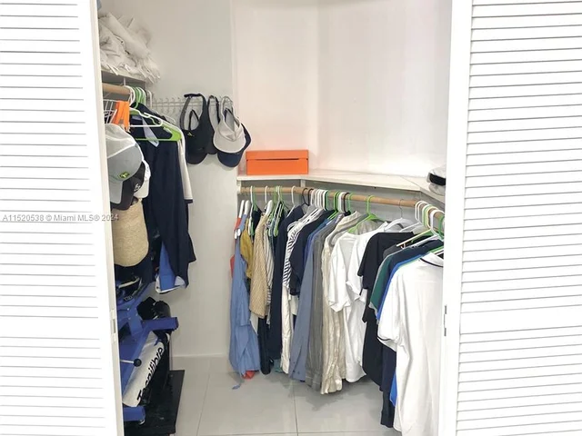 19195 NE 36th Ct # 402, Aventura FL 33180