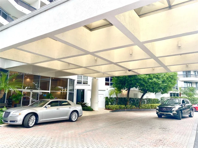 19195 NE 36th Ct # 402, Aventura FL 33180