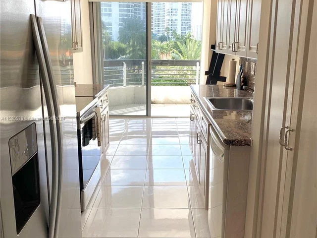 19195 NE 36th Ct # 402, Aventura FL 33180