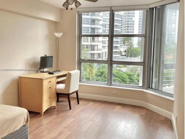 19195 NE 36th Ct # 402, Aventura FL 33180