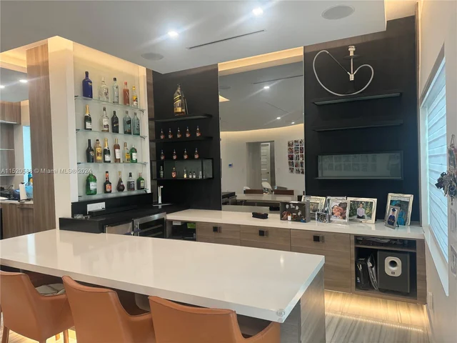 21010 NE 24th Ct, Miami FL 33180