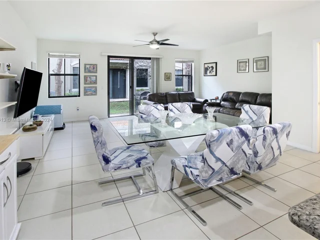 1043 NW 33rd Ct # 1043, Pompano Beach FL 33064