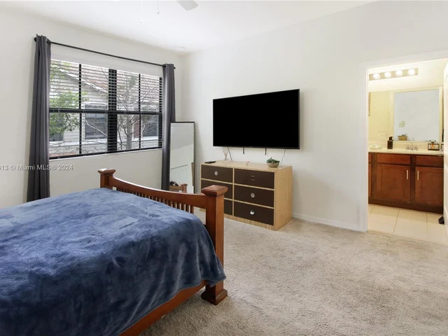 1043 NW 33rd Ct # 1043, Pompano Beach FL 33064