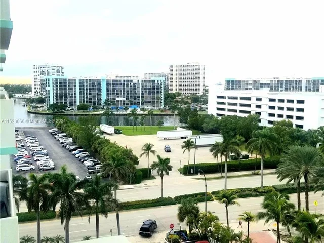 3725 S Ocean Dr # 921, Hollywood FL 33019