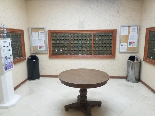 3725 S Ocean Dr # 921, Hollywood FL 33019