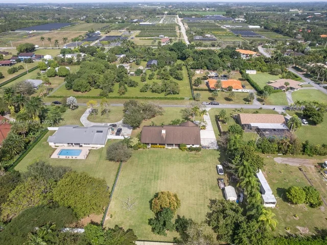 16860 SW 274th St, Homestead FL 33031