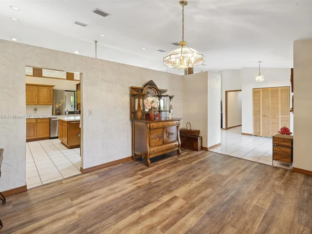 16860 SW 274th St, Homestead FL 33031