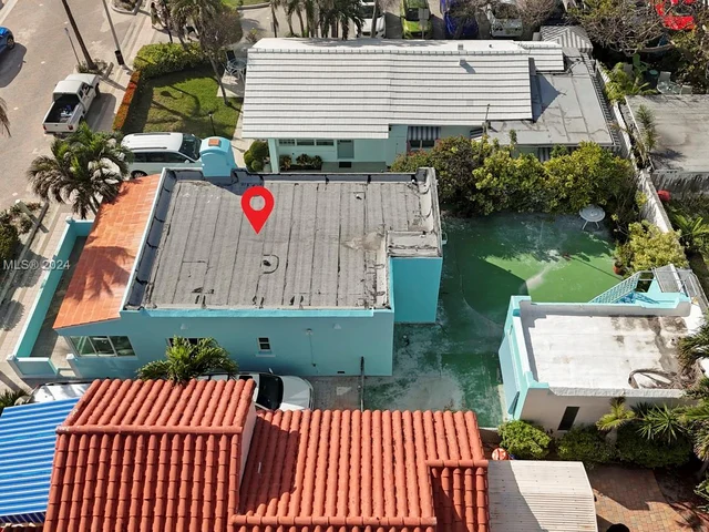 325 Grant St, Hollywood FL 33019