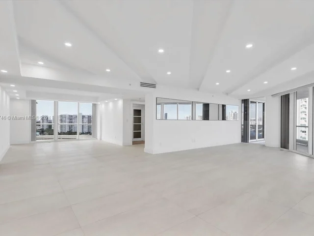 7000 Island Blvd # 1607, Aventura FL 33160