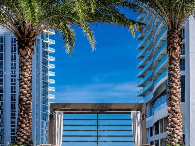 4010 S Ocean Dr # R504, Hollywood FL 33019