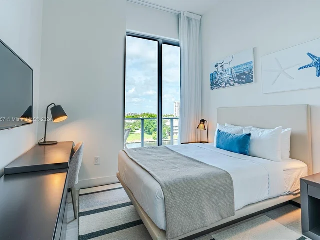 4010 S Ocean Dr # R504, Hollywood FL 33019