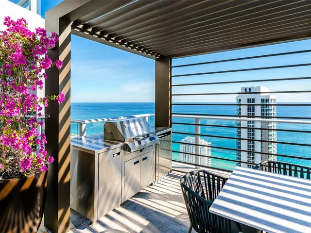 4010 S Ocean Dr # R504, Hollywood FL 33019