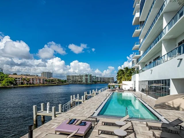 4010 S Ocean Dr # R504, Hollywood FL 33019