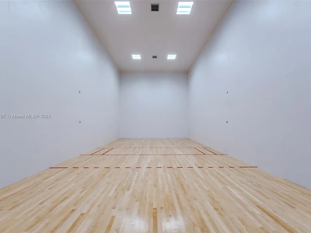 4010 S Ocean Dr # R504, Hollywood FL 33019