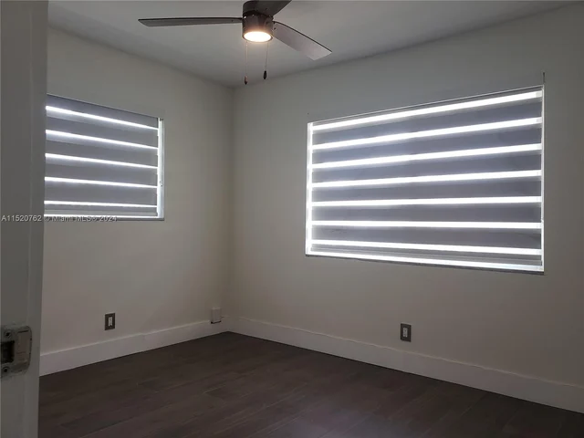 7313 NW 57th Dr, Tamarac FL 33321