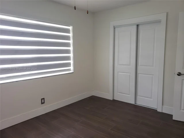 7313 NW 57th Dr, Tamarac FL 33321