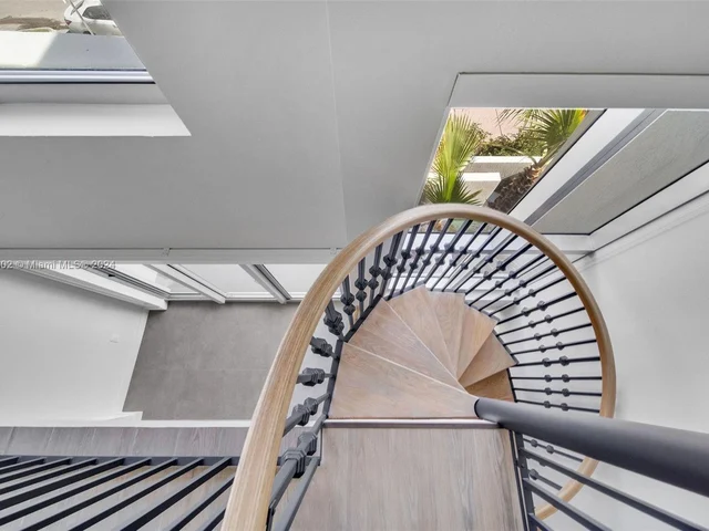 1500 Bay Rd # 1522, Miami Beach FL 33139