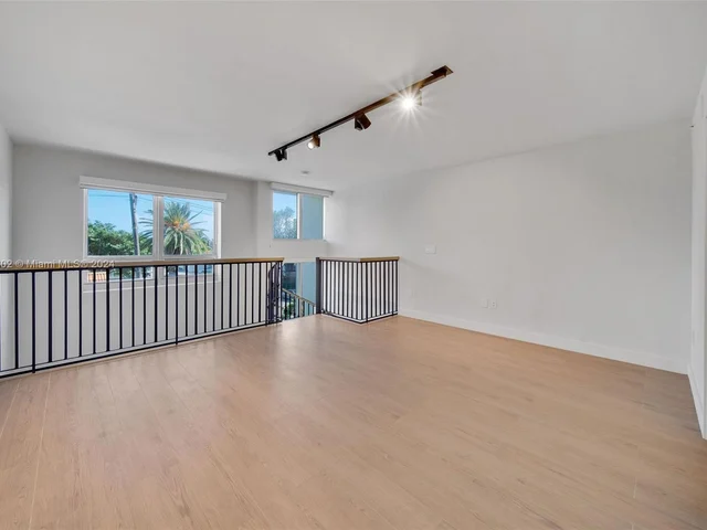 1500 Bay Rd # 1522, Miami Beach FL 33139