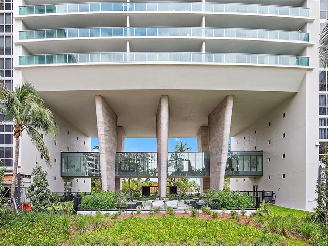 1500 Bay Rd # 1522, Miami Beach FL 33139